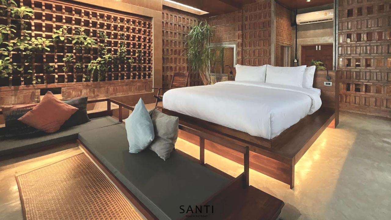 Hotel Santi Beach Retreat Chumphon Exterior foto